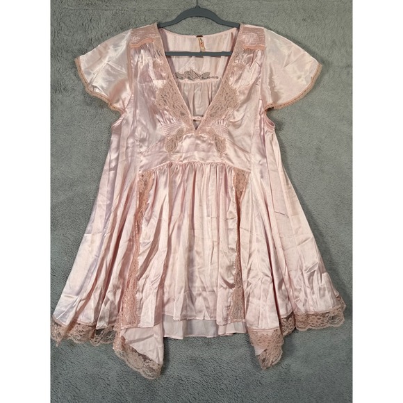 Free People Pink Satin Lace Trim Mini Dress Flared Flowy Festival Bohemian Boho - Picture 1 of 7